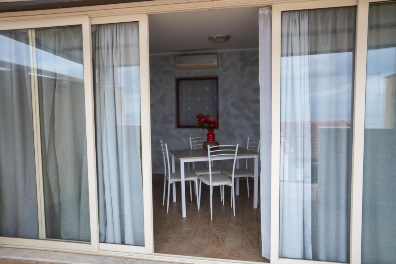 גיארדיני נאקסוס Nick & Santo'S Holiday Homes R מראה חיצוני תמונה