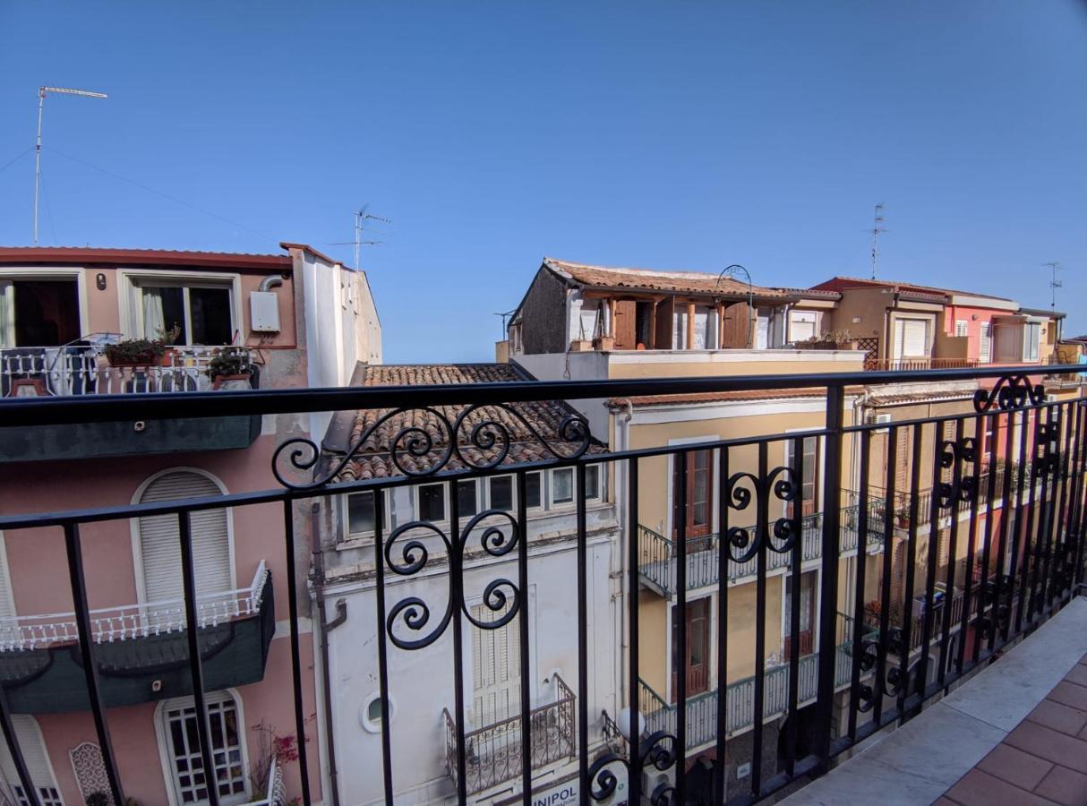 גיארדיני נאקסוס Nick & Santo'S Holiday Homes R מראה חיצוני תמונה